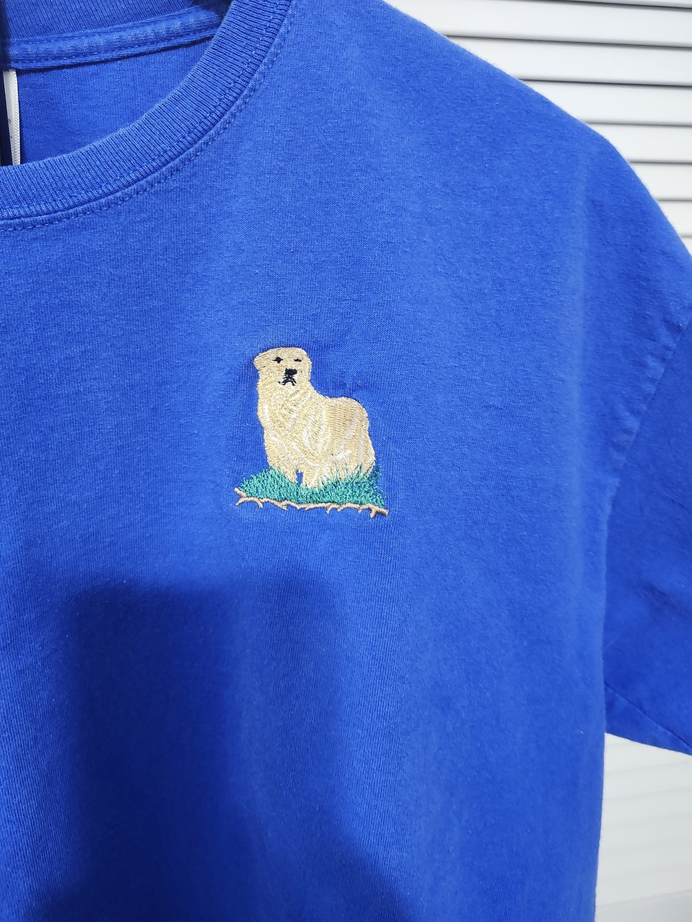 Gildan Royal Blue Tee with Embroidered Cream Dog